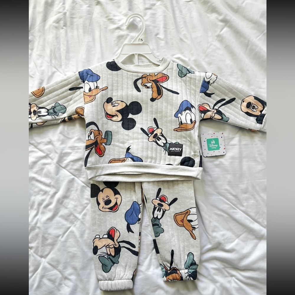New Disney Baby Matching Set